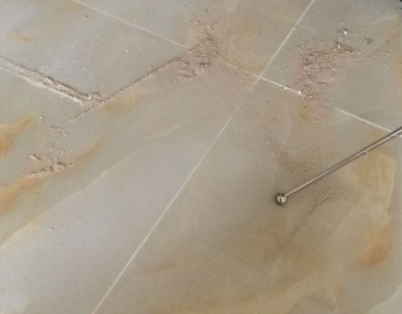 吴兴瓷砖空鼓维修公司分享粘合剂选择不当在瓷砖铺贴过程中可能导致以下问题